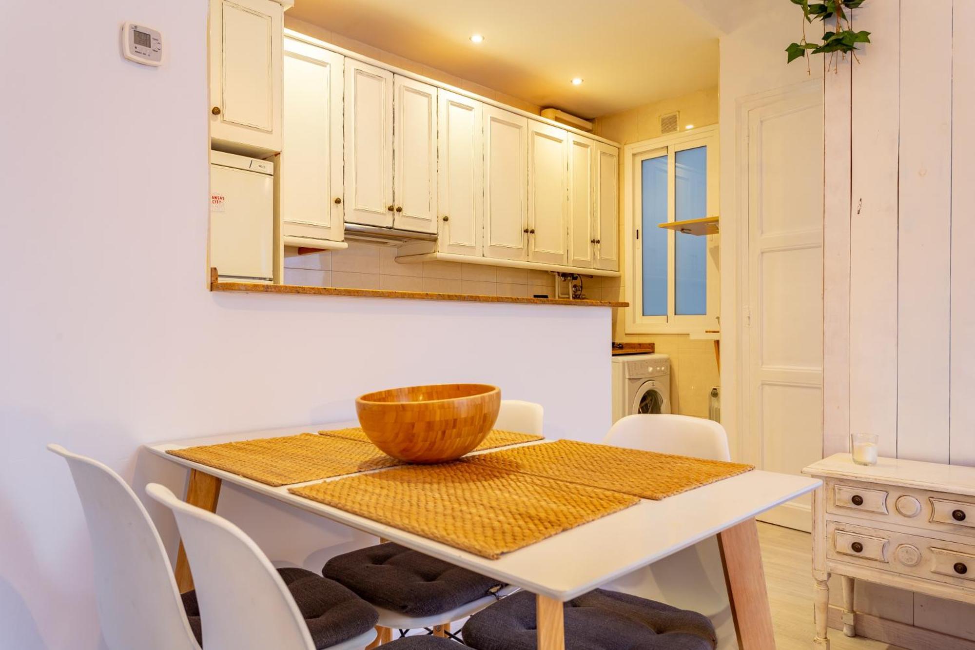 Cosy Apartment. 10Min Walk To The Beach & Train Таррагона Экстерьер фото