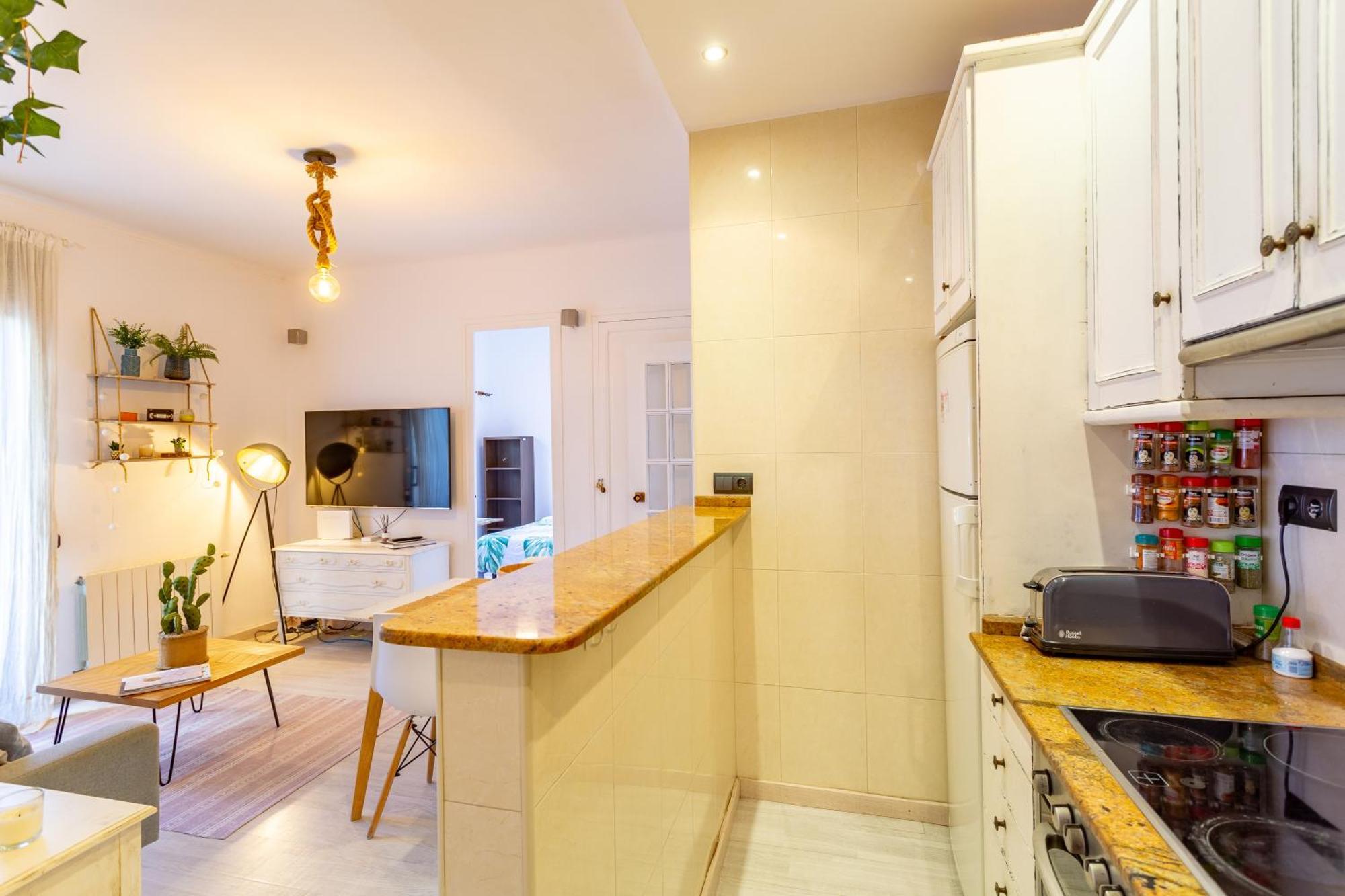 Cosy Apartment. 10Min Walk To The Beach & Train Таррагона Экстерьер фото